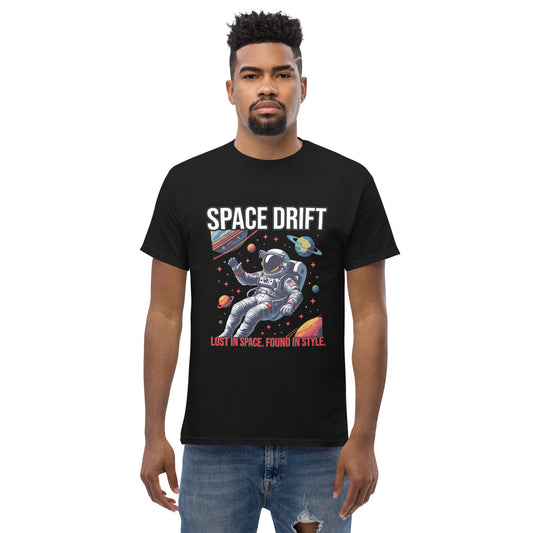 Futuristisches Sci-Fi T-Shirt mit Retrofolks Design
