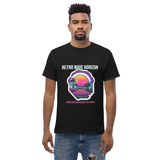Synthwave T-Shirt mit Neonfarben und Retro-Motiven
