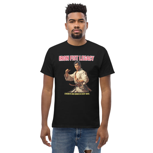 Kung-Fu Style T-Shirt mit klassischem Design
